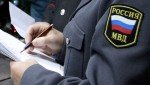 В Удмуртии полицейскими задержана подозреваемая в повреждении иномарки